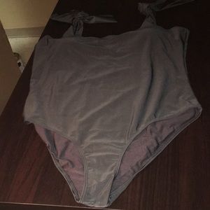 Bathing suit:Never used.